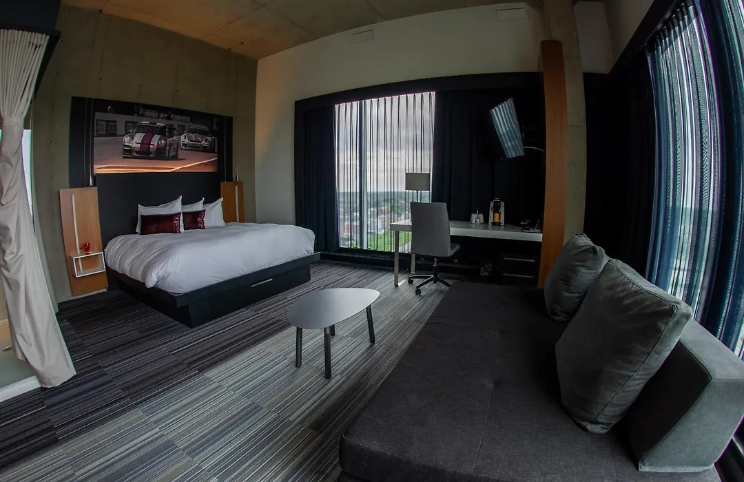 Grand Times Hotel Drummondville-1