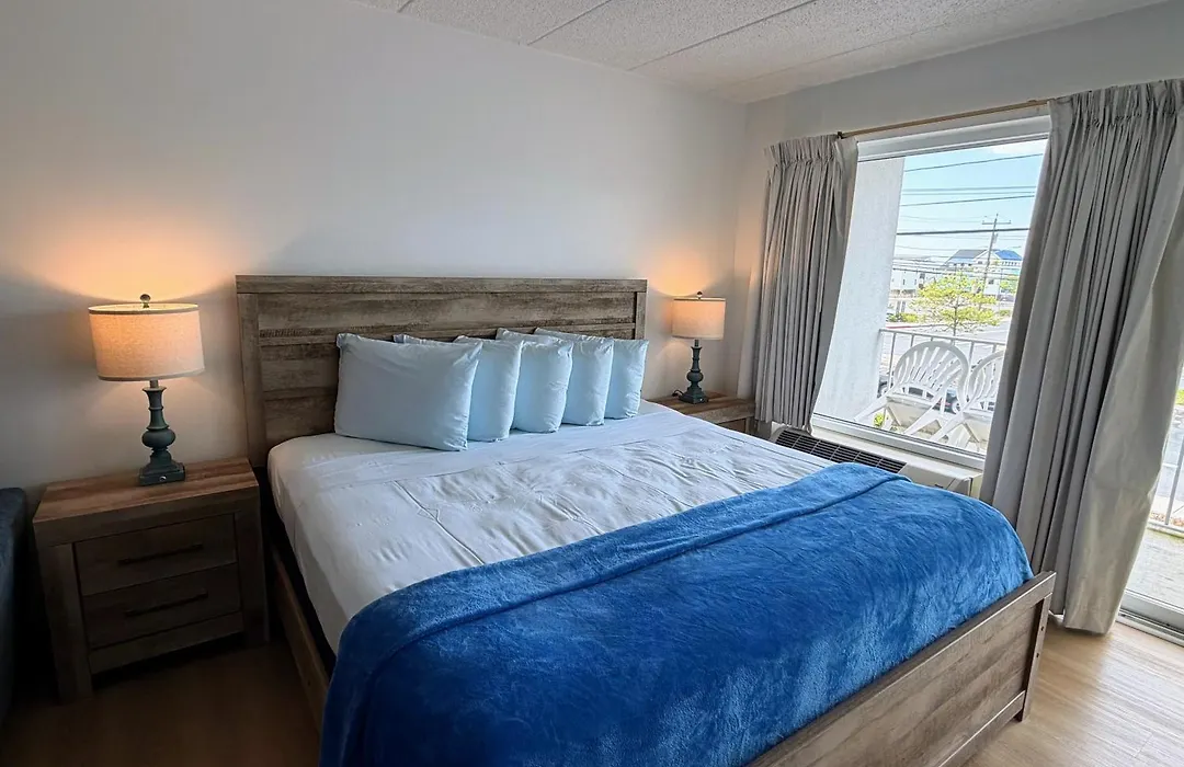 Beachcomber Motel-1