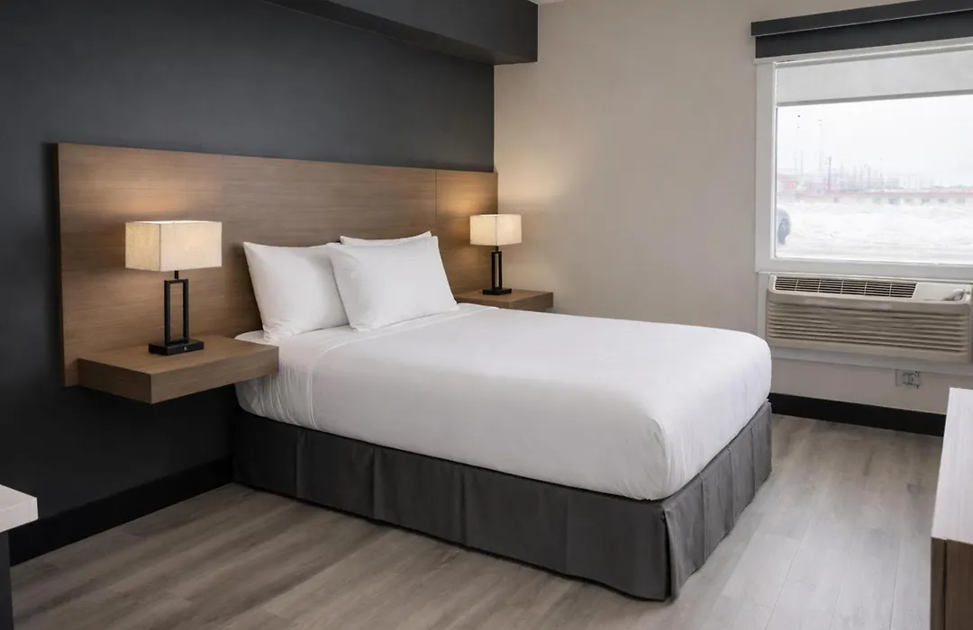 Surestay By Best Western Whitecourt-1