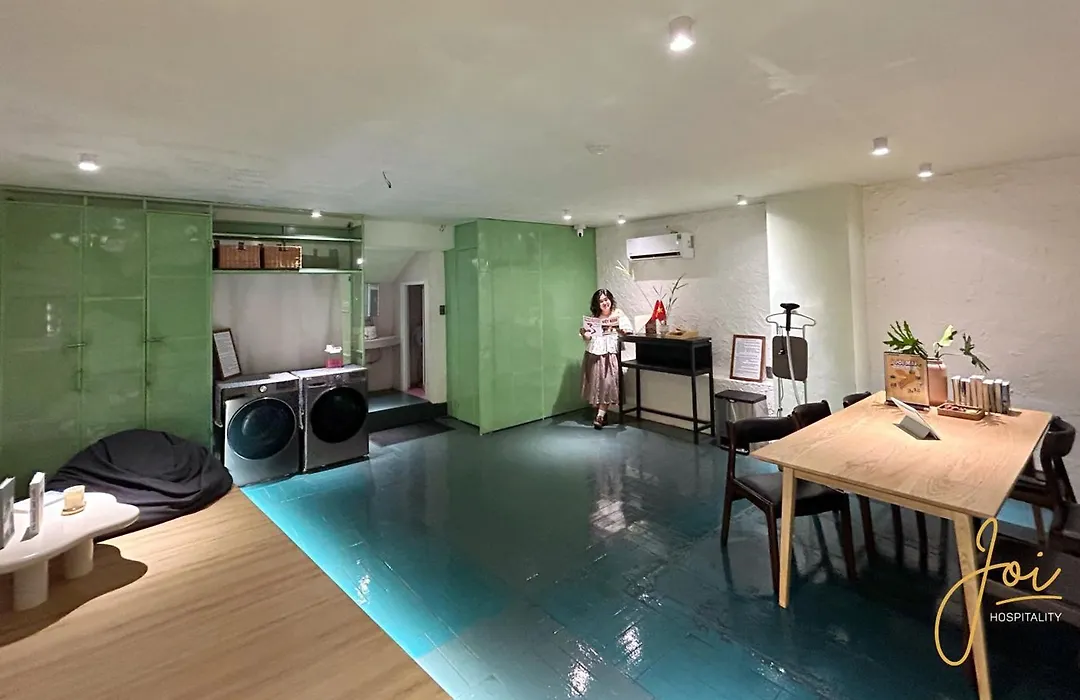 Joi Home Beachfront-1