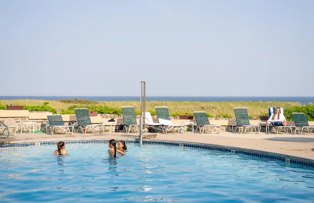Sea View Inn-1