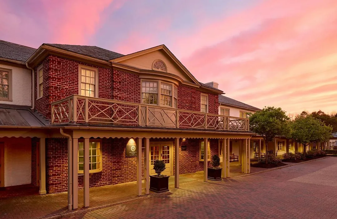 Williamsburg Lodge, Autograph Collection-1
