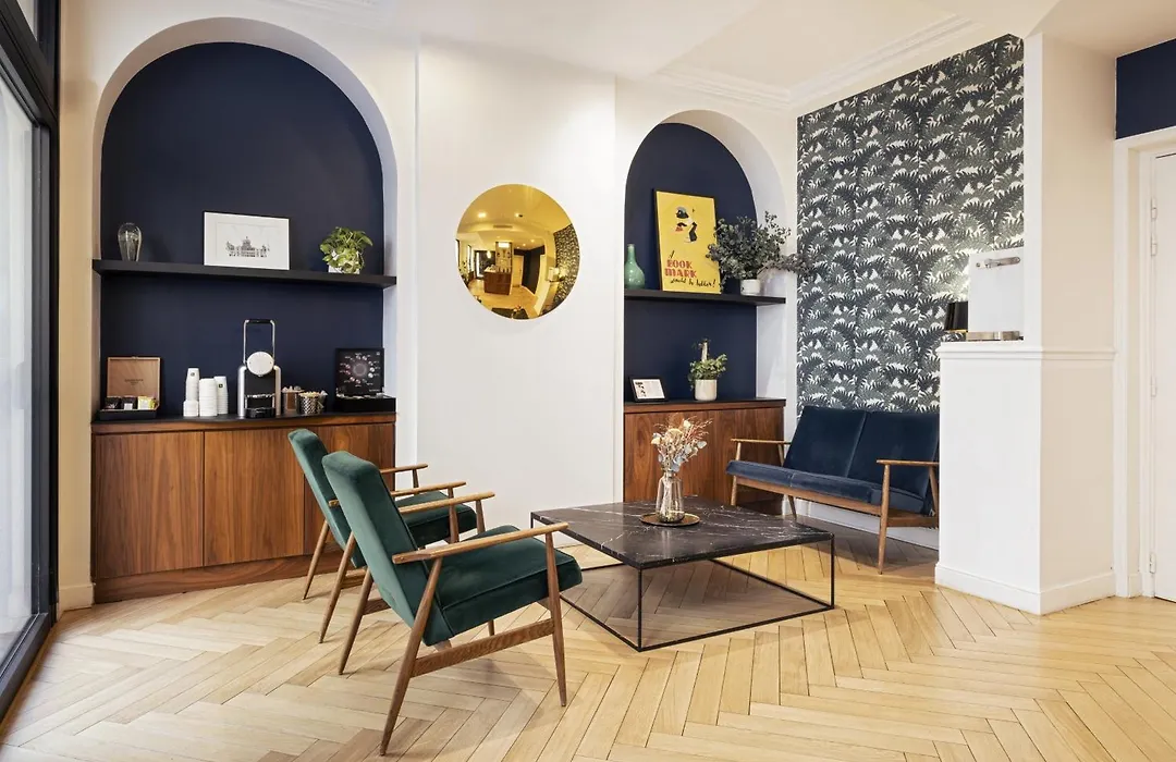 Hotel Rendez-Vous Batignolles-1