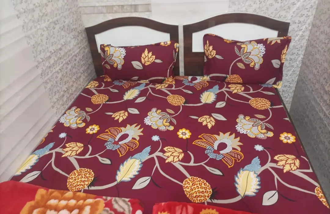 Radha Deo Guest House-1