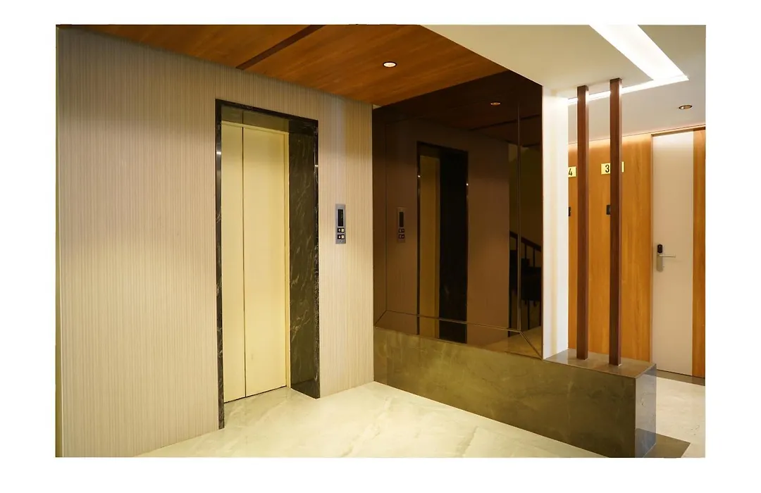 Hotel Surguru-1