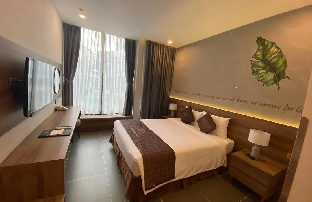 Thanh Long Hotel - Bach Dang-1