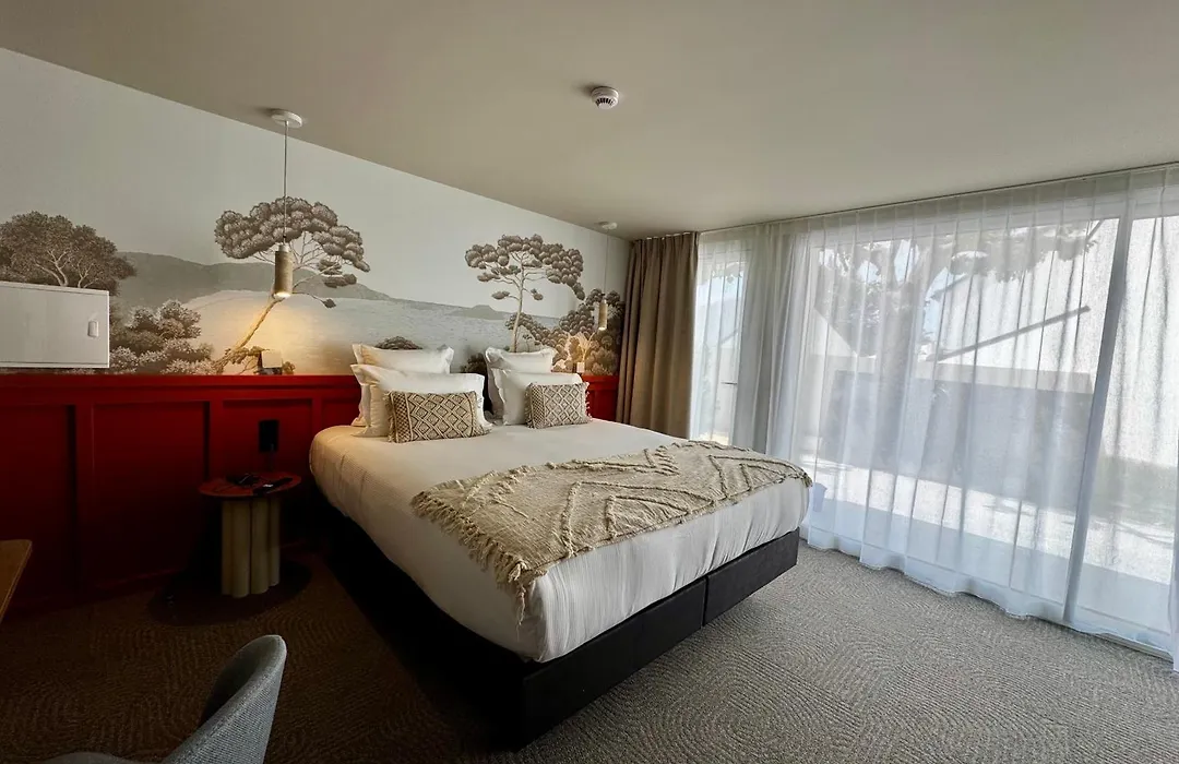 Hotel Des Quatre Saisons-1