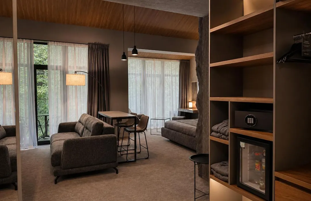 Wood Hotel Resort & Spa-1