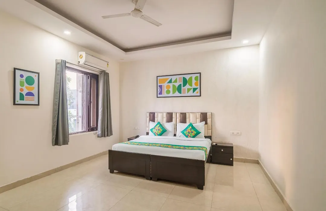 Treebo Modern Stays-1