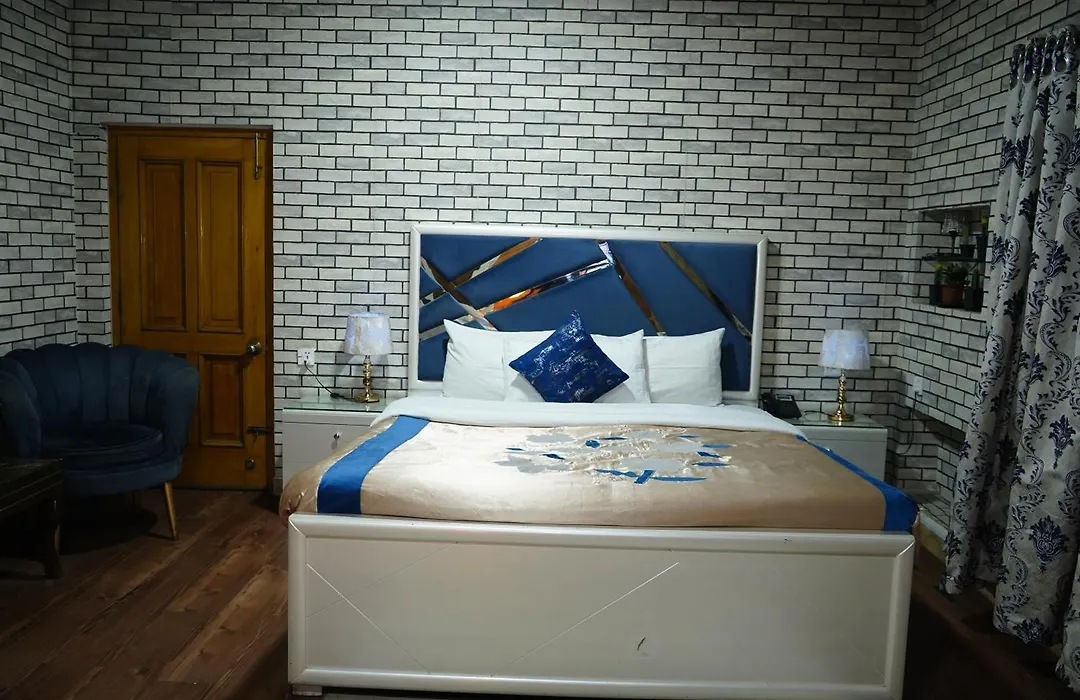 Royal Luxury Hotel Lahore-1