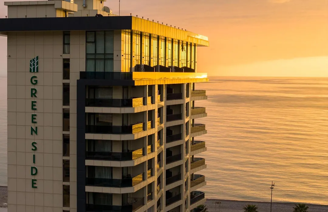 Green Side Apart Hotel Official-1