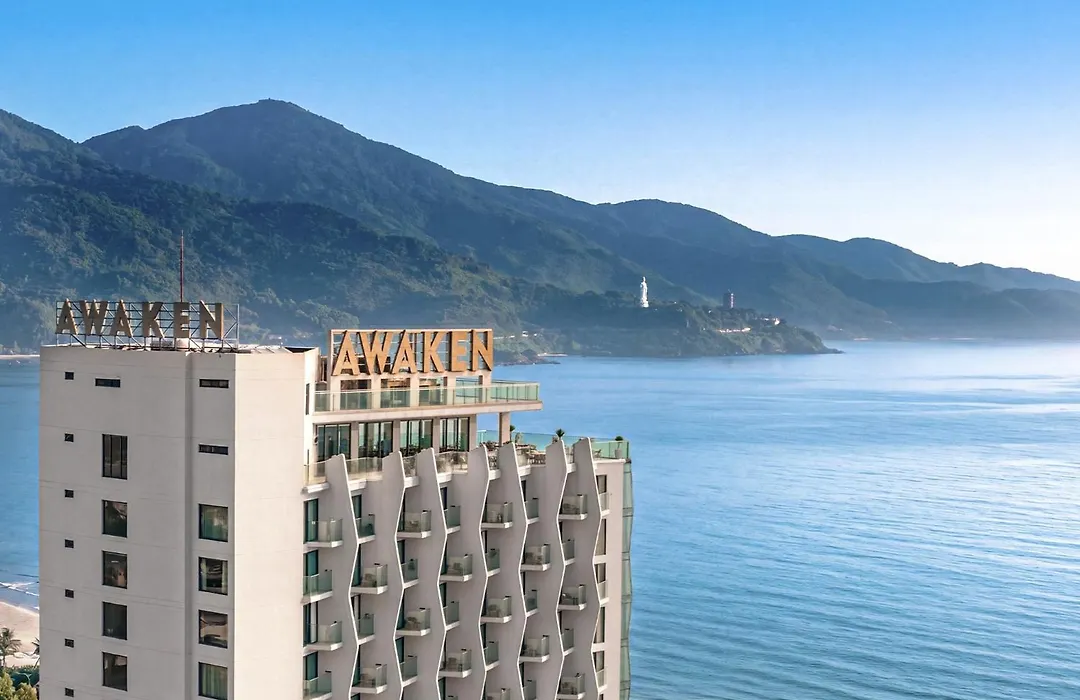 Awaken Da Nang Hotel-1