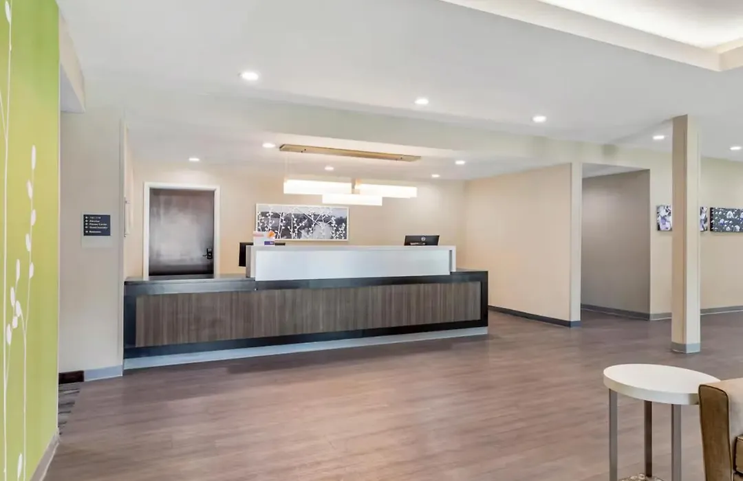 Sleep Inn & Suites Liberty-1