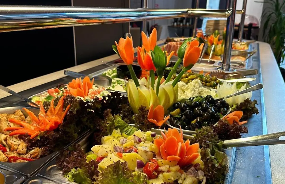Leoso Hotel Leverkusen-1