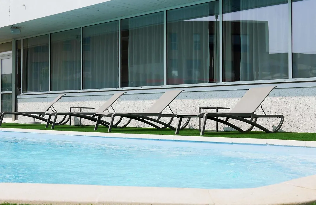 Ibis Styles Poitiers Nord-1