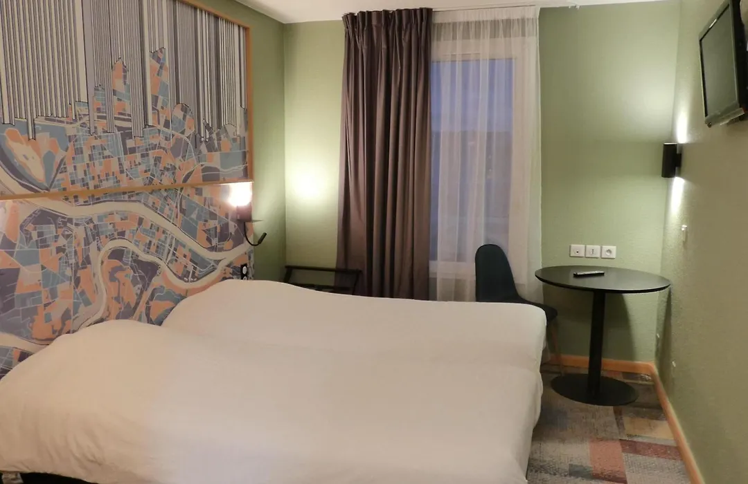 Ibis Styles Lyon Croix Rousse-1