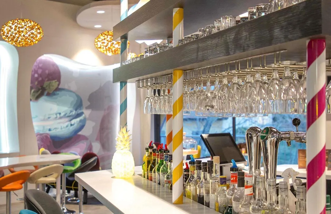 ibis Styles Fréjus St Raphael-1