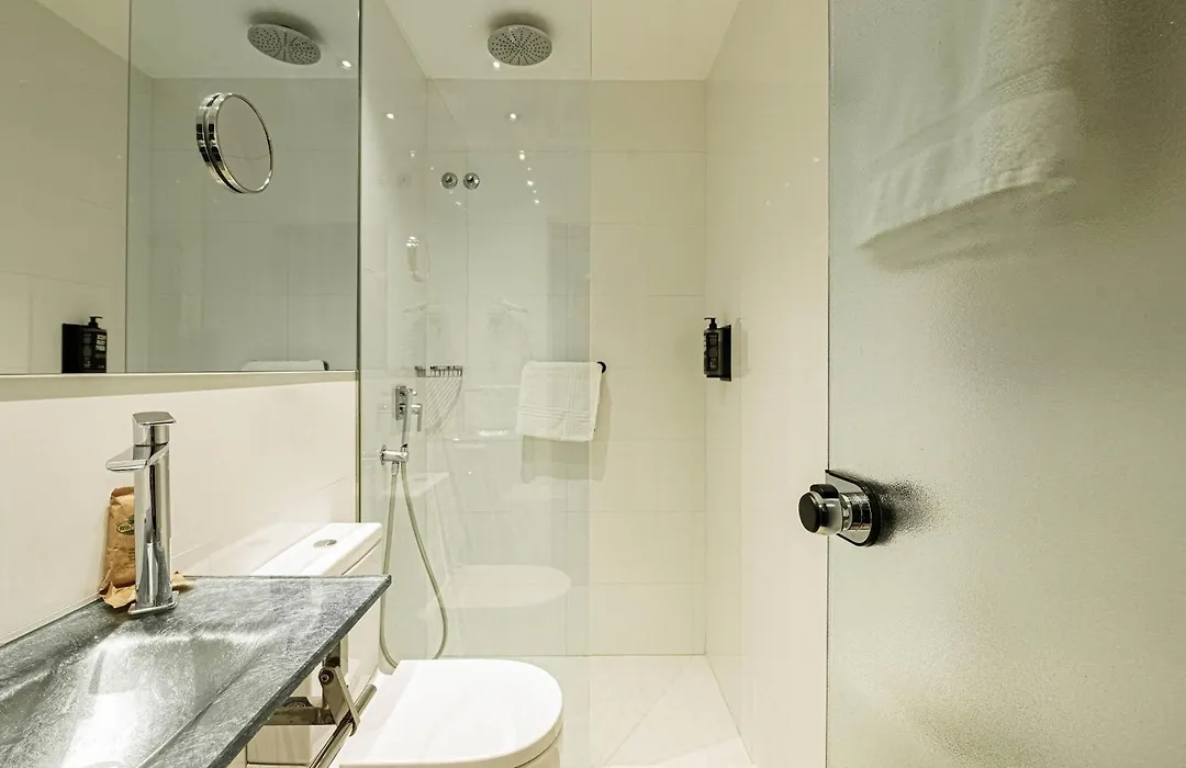 Ibis Styles Figueres Ronda-1