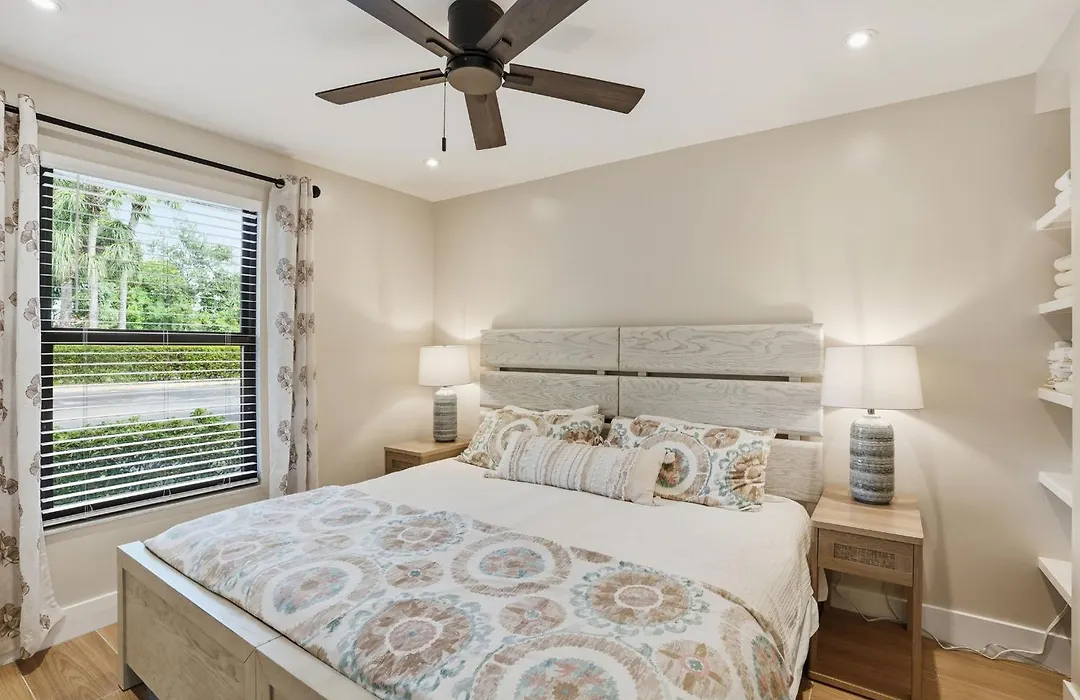 Park Shore Resort By Mike Z Rentals (Adults Only)-1