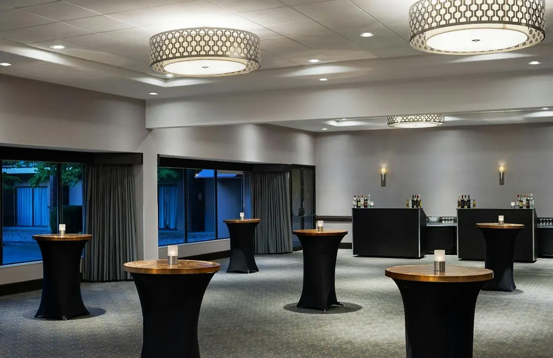 Sheraton Vancouver Airport Hotel-1