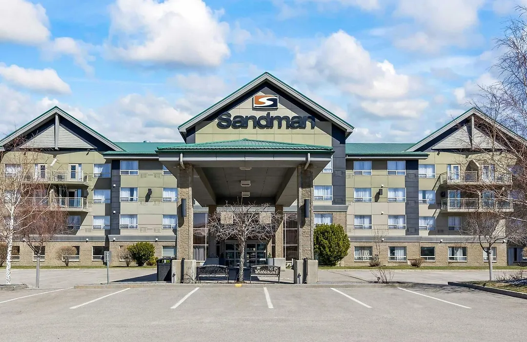 Sandman Hotel & Suites Calgary West-1