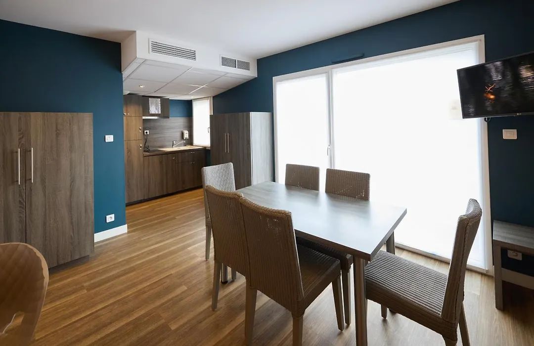 Park Hotel & Appartements-1