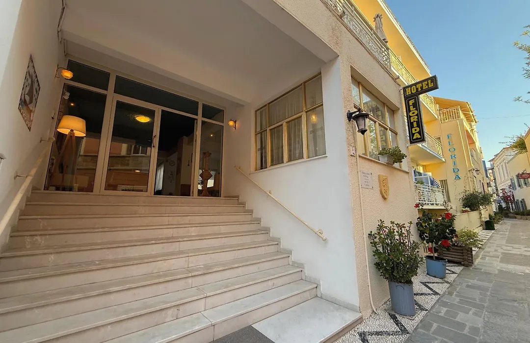 Florida Hotel & Apartments - Adults Only-1