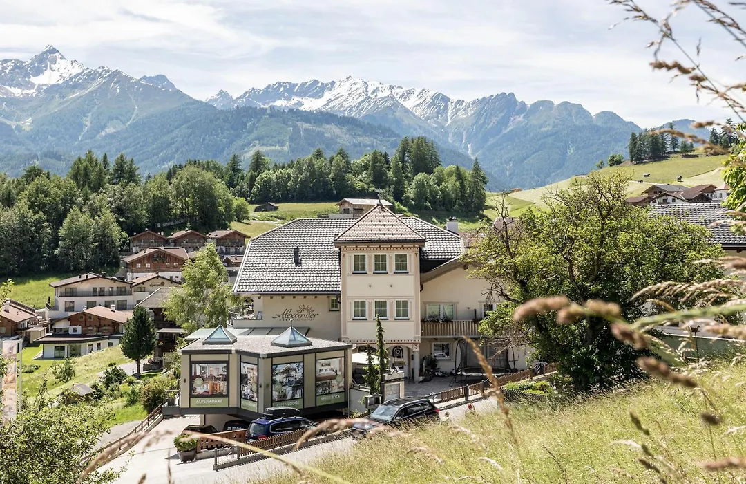 Alpenapart Ladis - Premium Family Apartments-1
