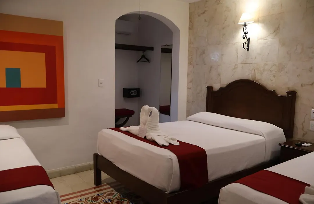 La Aurora Hotel Colonial-1