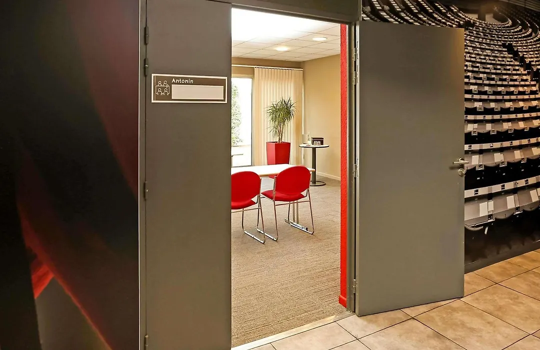 ibis Nîmes Ouest - A9-1