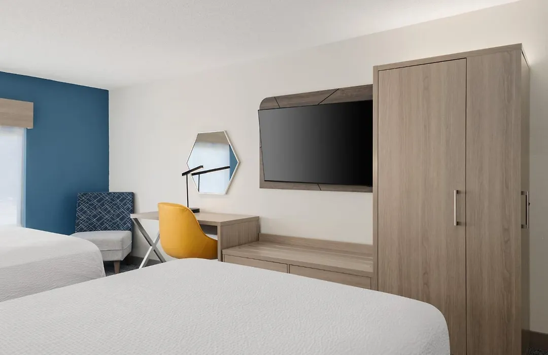 Holiday Inn Express Richmond-Brandermill-Hull Street By Ihg-1