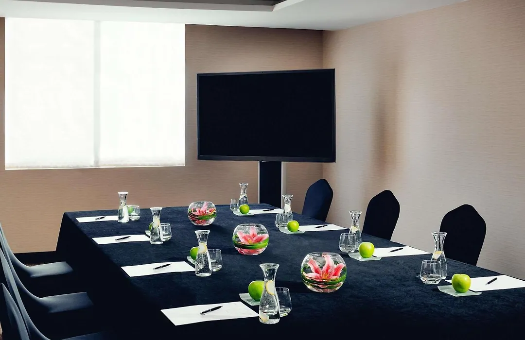 Moevenpick Hotel Apartments Al Mamzar Dubai-1