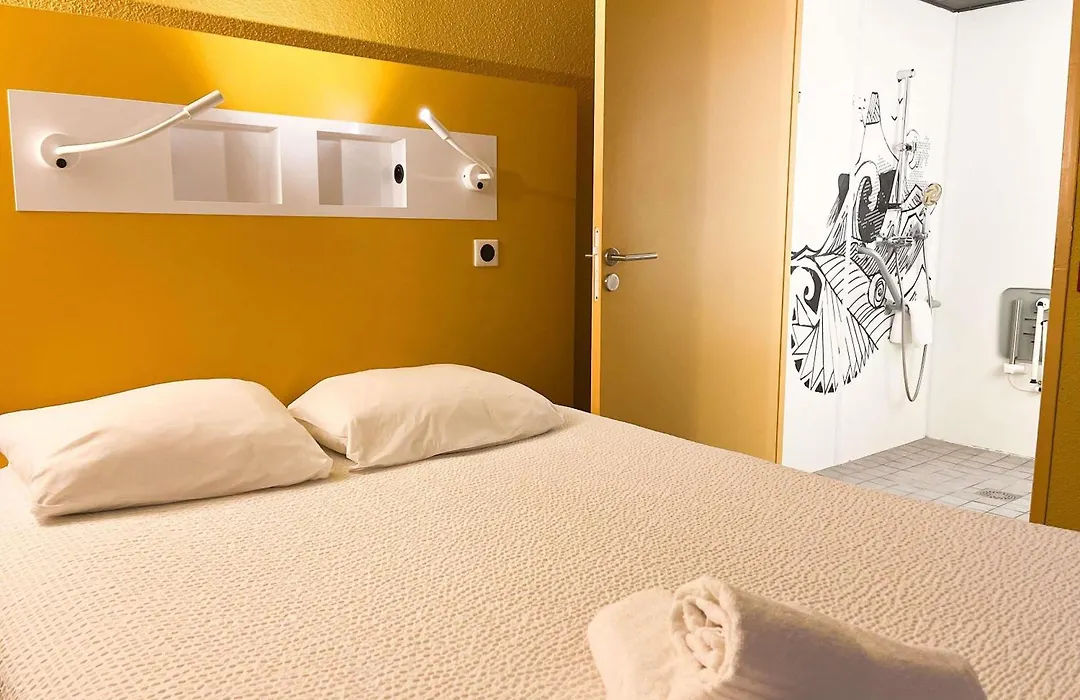 Ibis Budget Marseille Vieux Port-1