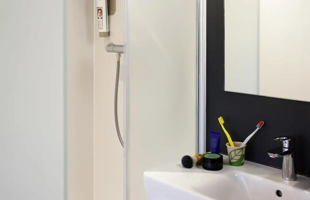 ibis budget Amsterdam Airport-1