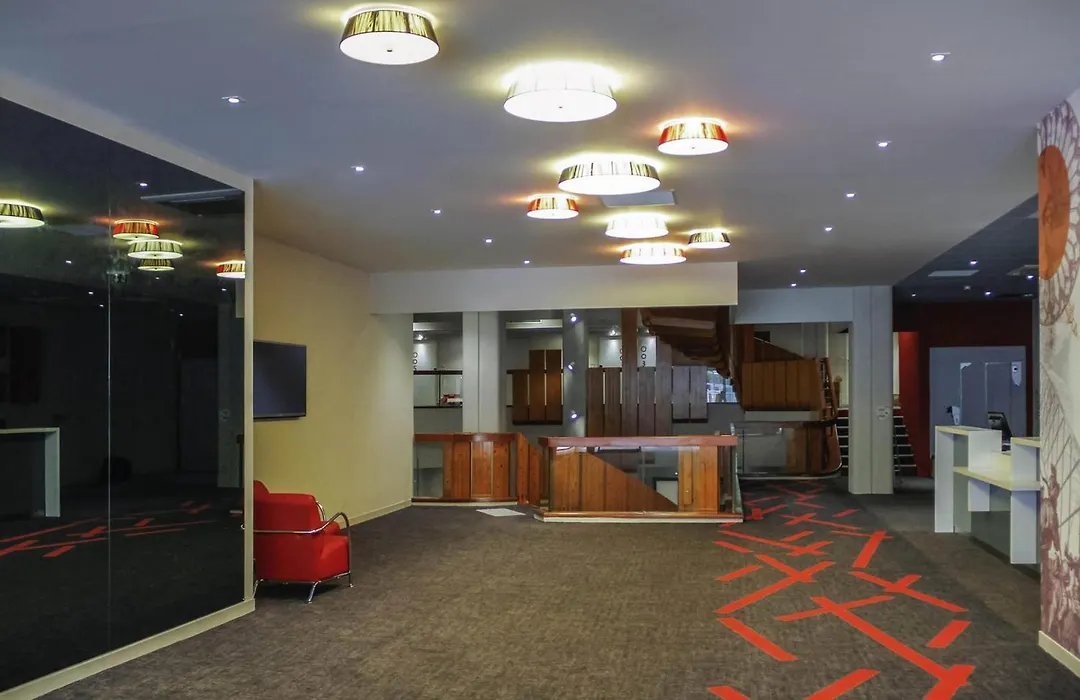 Ibis Styles Poitiers Centre-1