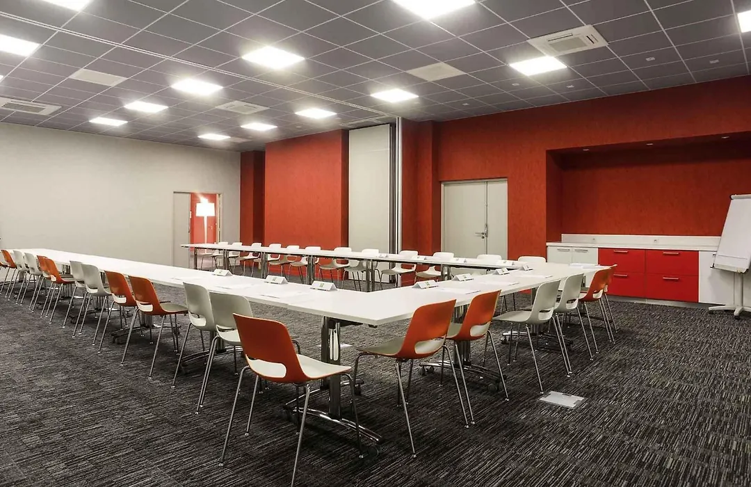 Ibis Styles Poitiers Centre-1