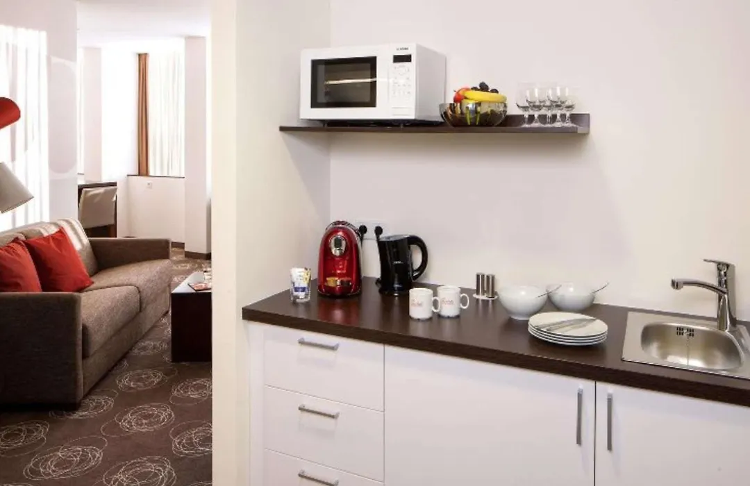 Webers Hotel Im Ruhrturm Essen By Accor-1