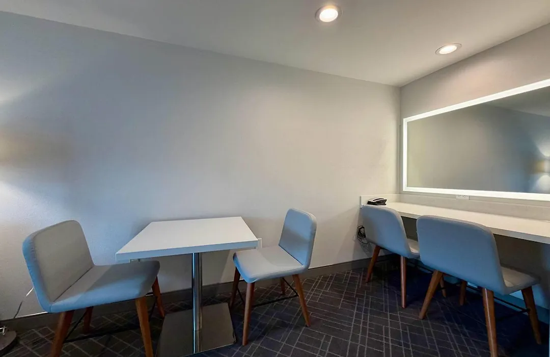 Comfort Inn & Suites Sturbridge-Brimfield-1