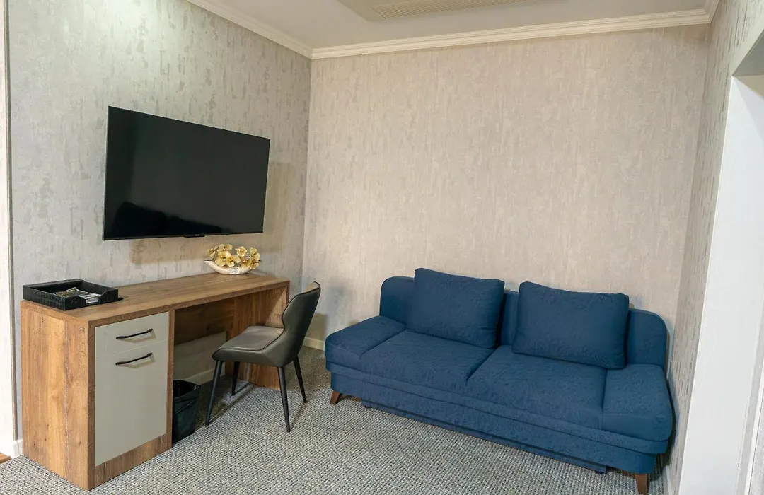 Onyx Hotel Bishkek-1