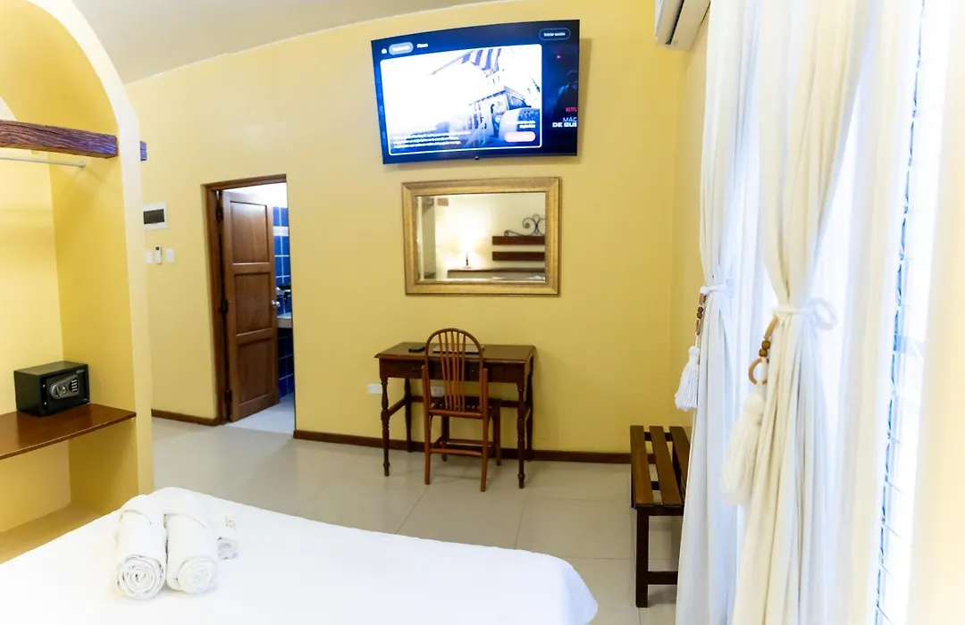 Hosteria Suiza-1