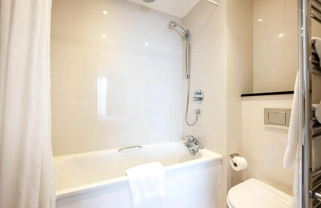 Manson Place Apartments-1
