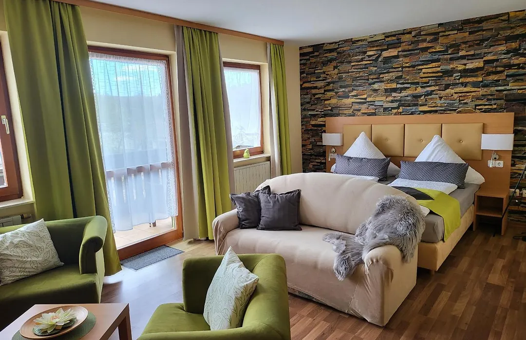 Hotel Seerose Garni-1