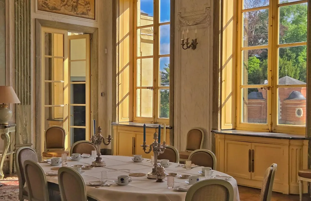 Chateau De Craon-1
