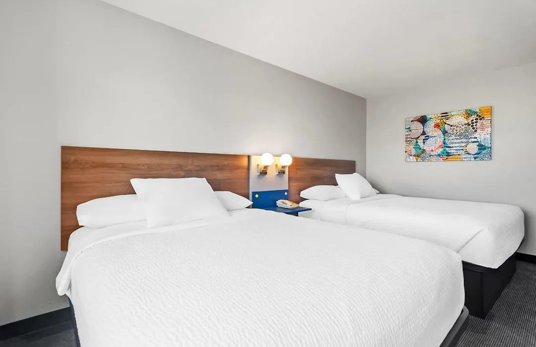 Microtel Inn & Suites By Wyndham Joplin-1