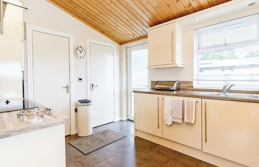 Kessock Highland Lodges-1