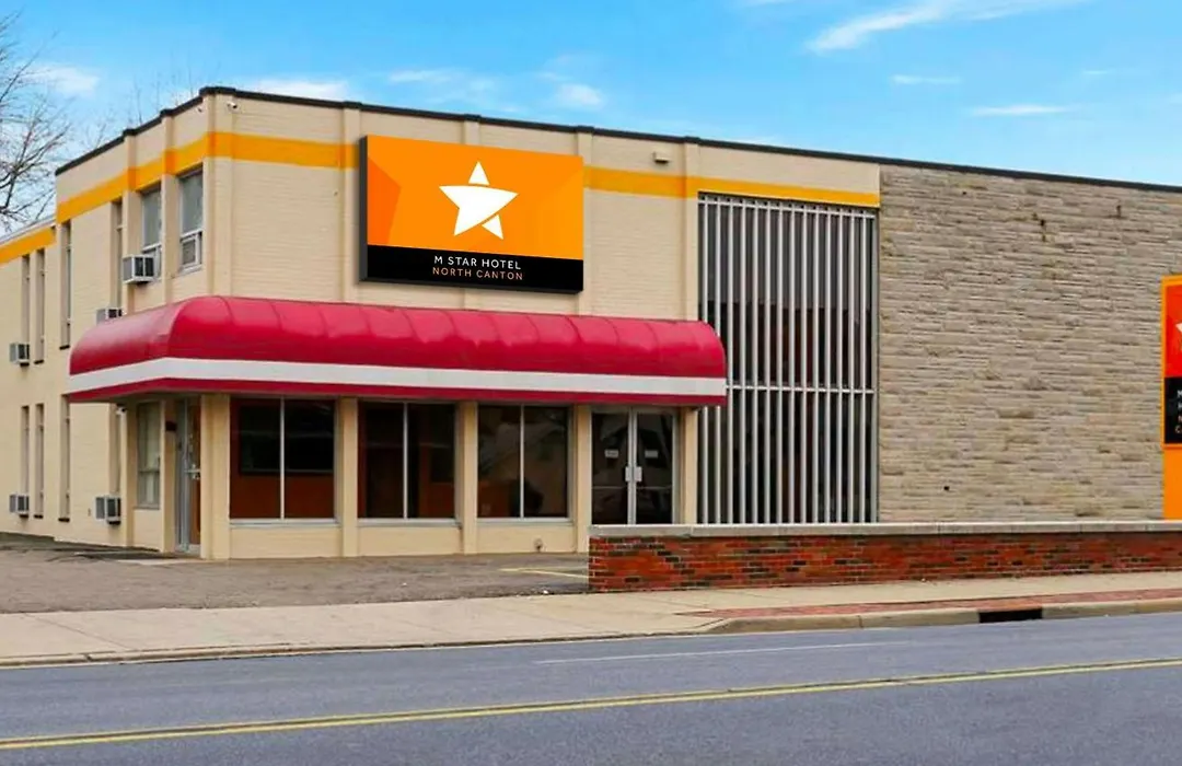 M Star North Canton - Hall Of Fame-1