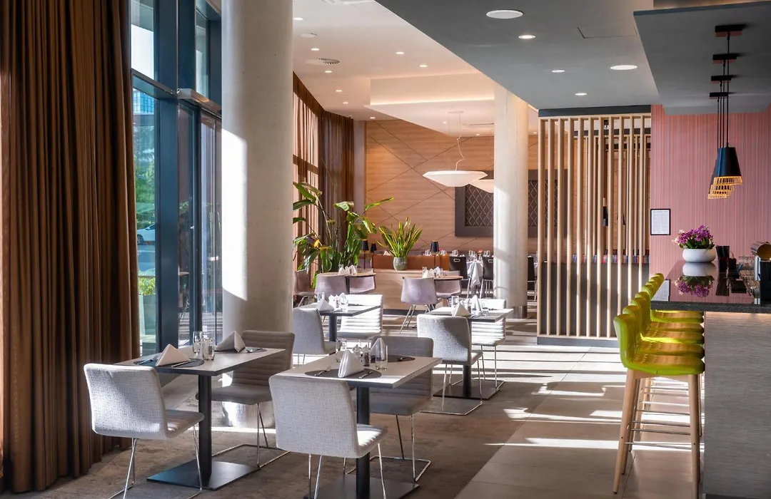 Holiday Inn Frankfurt Airport By Ihg-1