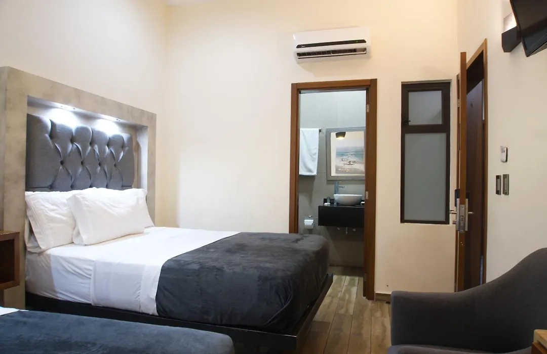 Gold Palace Hotel-1