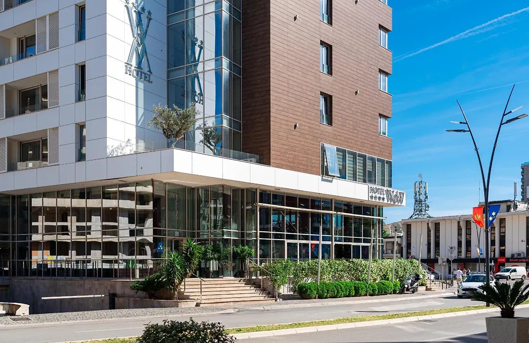 Hotel WOW-1