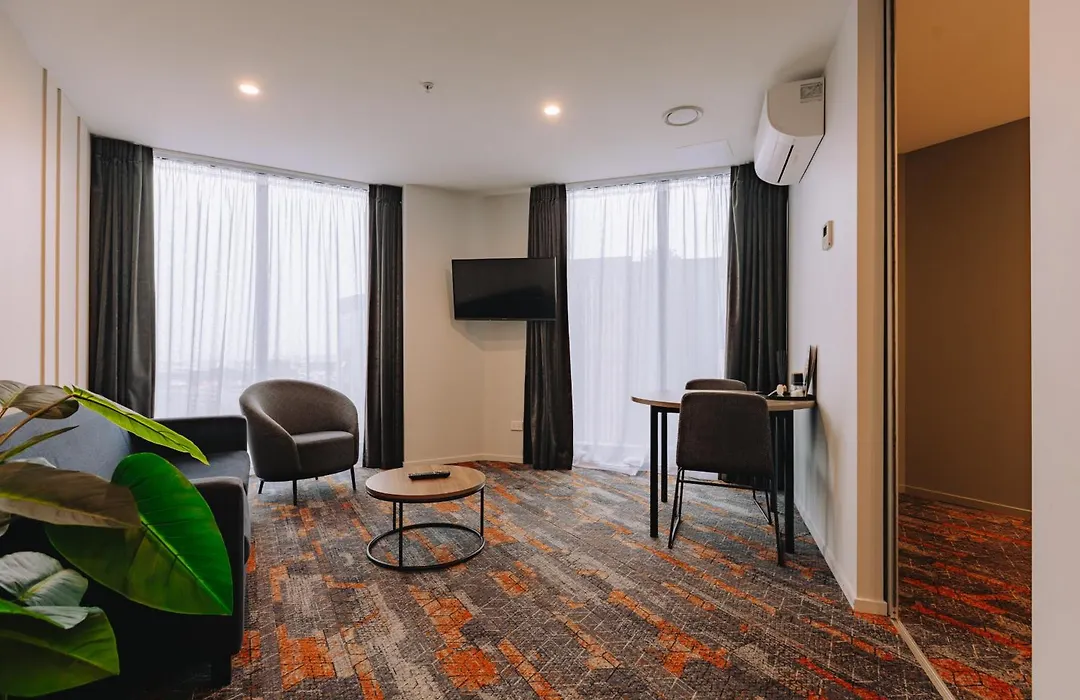 Ramada By Wyndham Newmarket Auckland-1